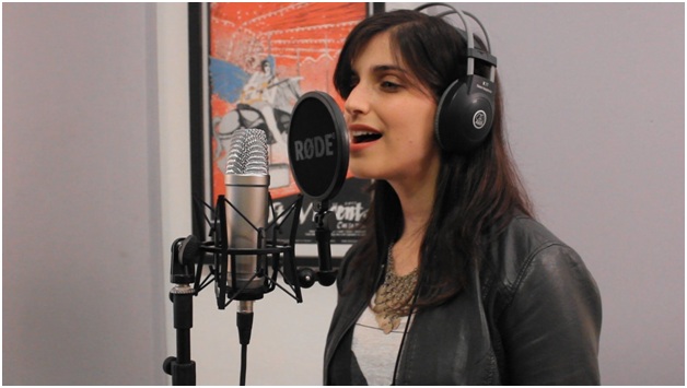 Advantages of choosing AKG C214 microphone