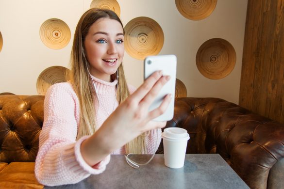 12 Best Online Video Chat Websites To Make New Friends in 2021