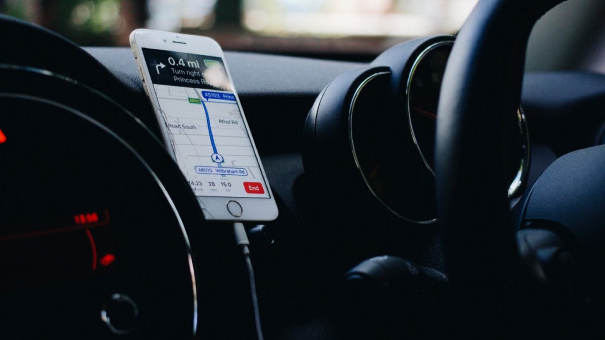 4G GPS Trackers: Benefits and Added Features [2025]