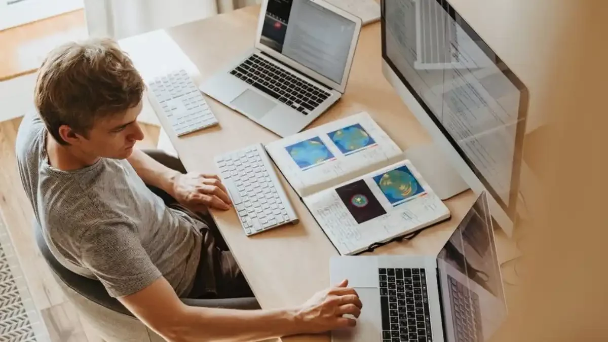 4 Steps for Hiring the Best Web Developers [2025]
