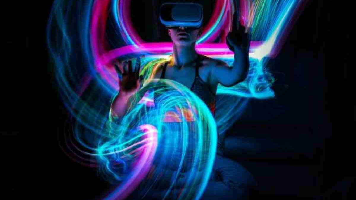 How Marketers Can Make the Most of the Metaverse