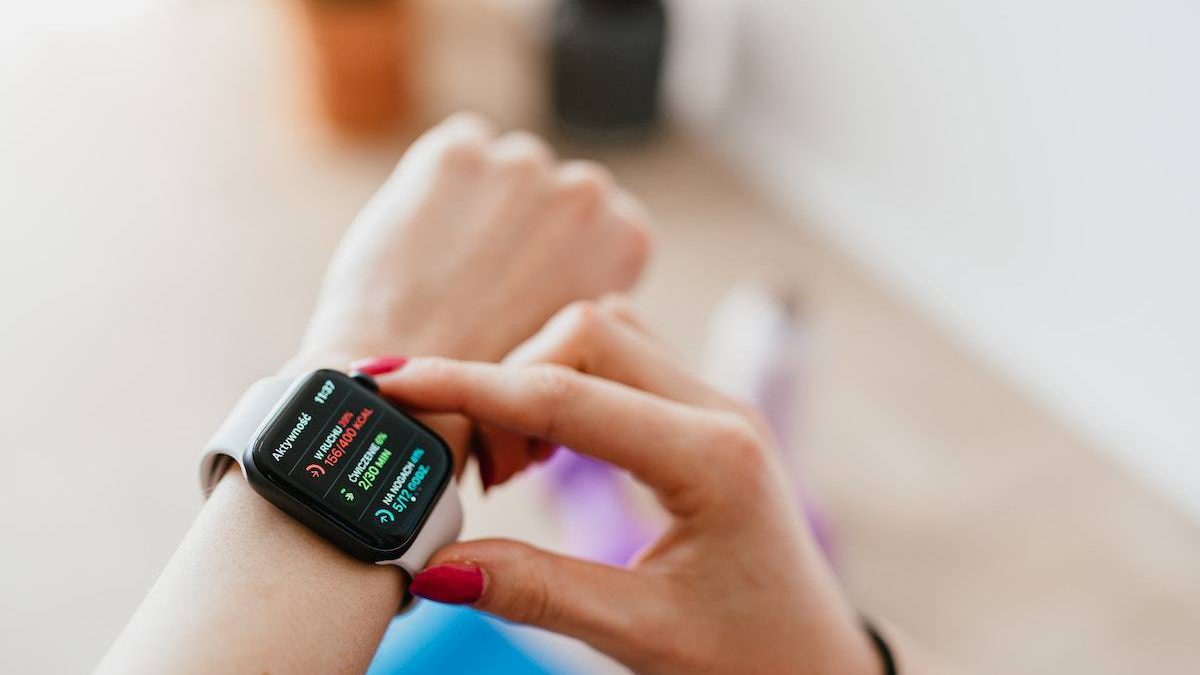 Smart Watches: Powerful Tool for Healthy Habits [2025]