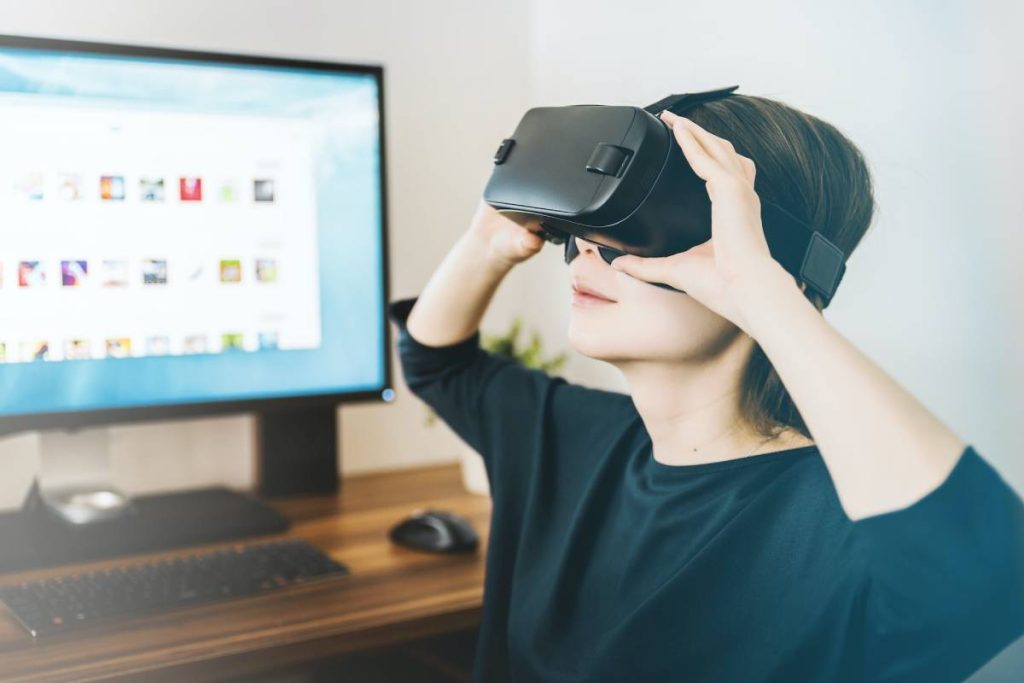 How AR and VR Are Improving the Business World