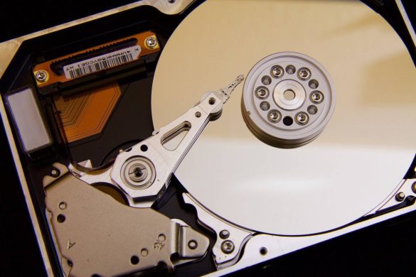 Why most Industries these days are using NAND-based storage media?