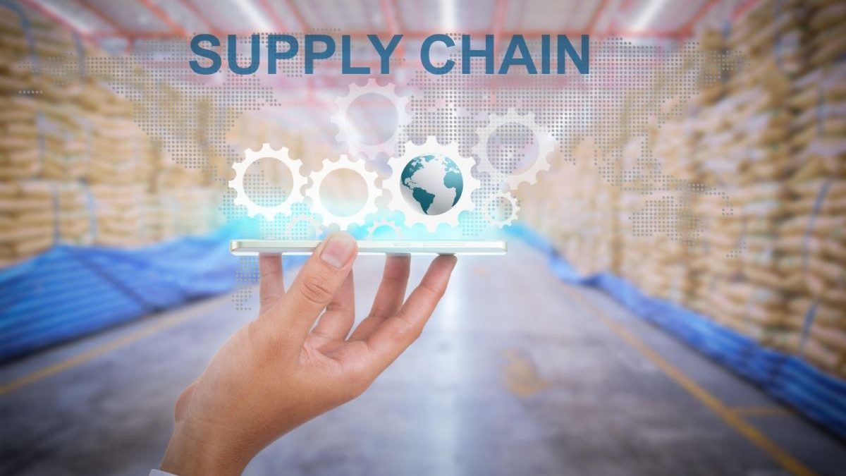 Transforming the Supply Chain: How Data and Blockchain Drive Manufacturing Resilience