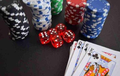 Strategy Tips for Successful Online Poker Gameplay