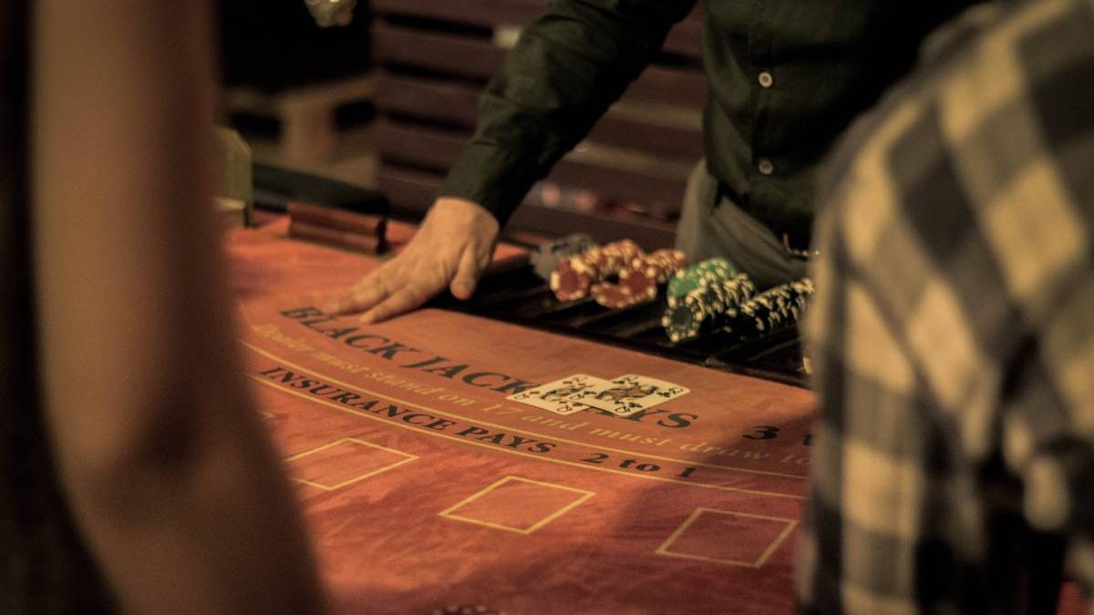 The Secret Language of Poker Tells in Online Games