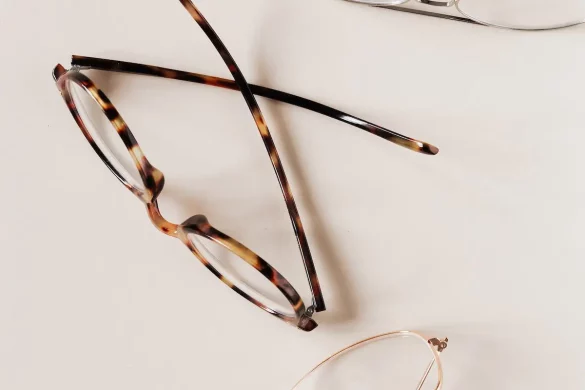 The Right Glasses for Your Face Shape