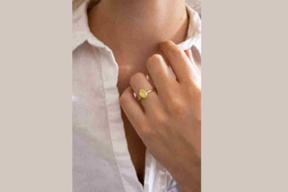 Why a Fancy Yellow Diamond Ring is the Best Gift for Your Partner