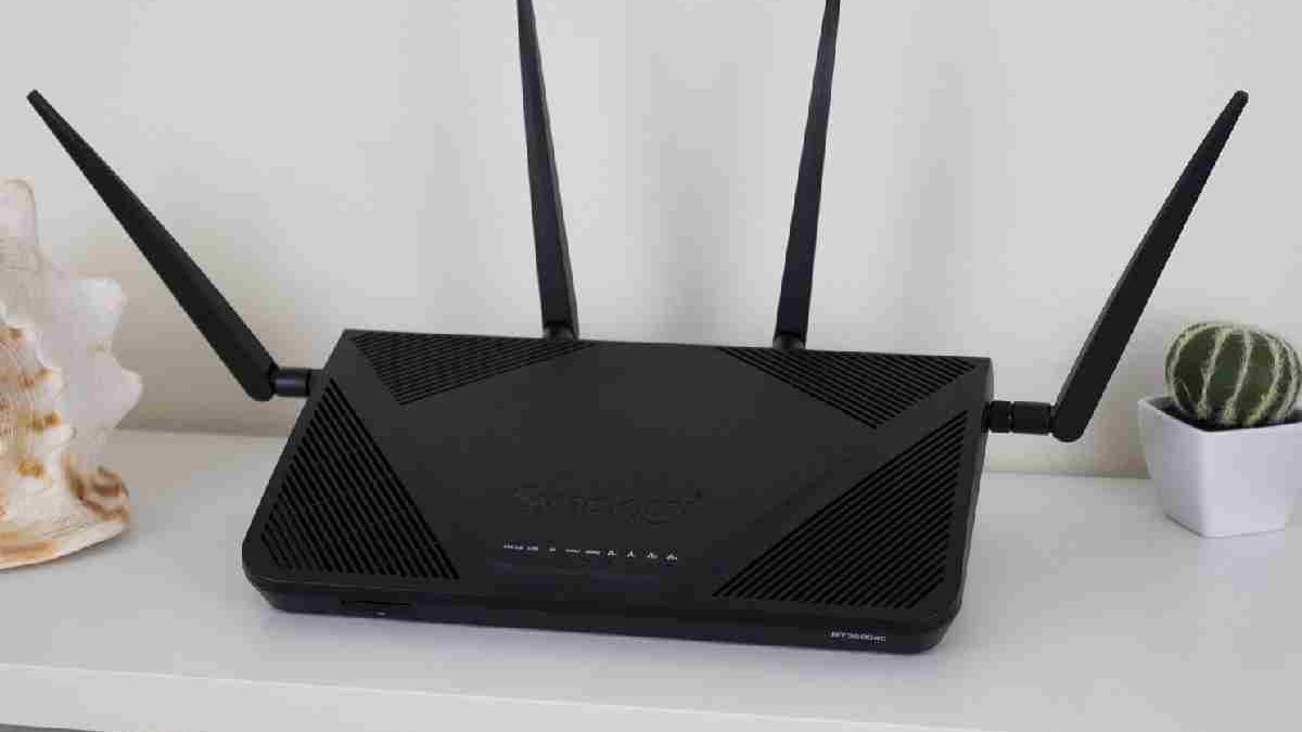 An Exploration of the RT2600AC Synology Wireless Router