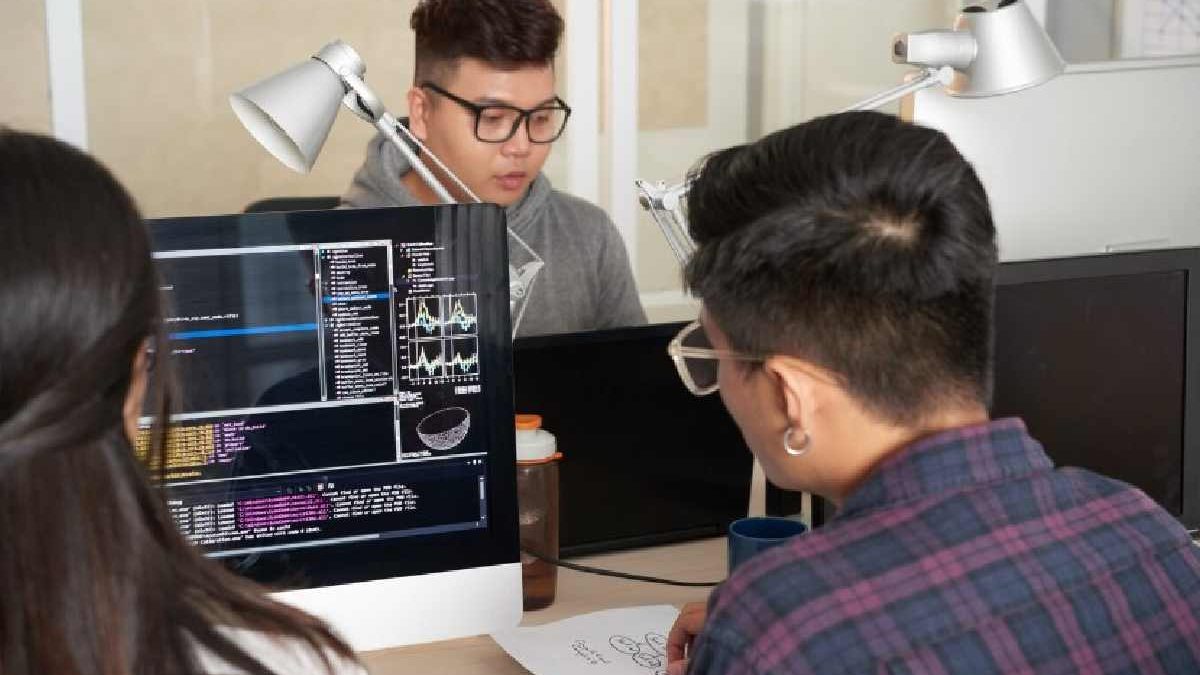 A 2025 List – Top Web Development Outsourcing Companies in Vietnam