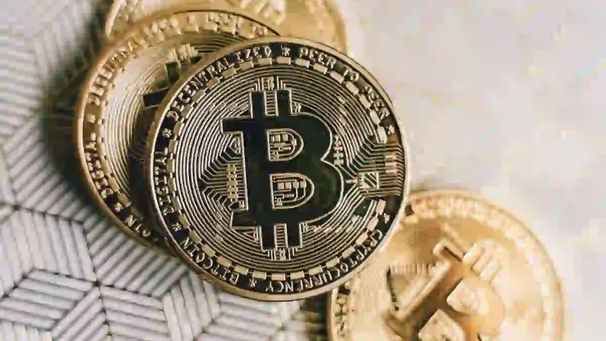 Redistributing Wealth through Cryptocurrency [2025]