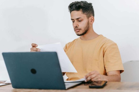 Top 3 Reasons To Generate A Service Agreement Contract Online