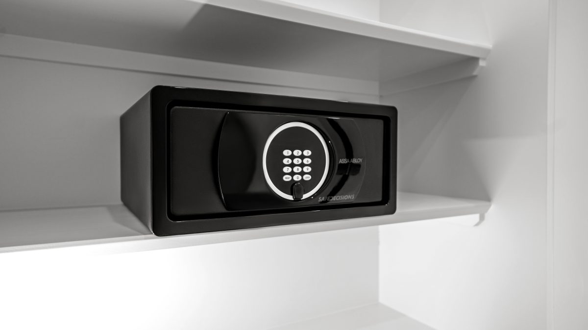 5 Common Situations Where Having a Home Safe Can Save the Day