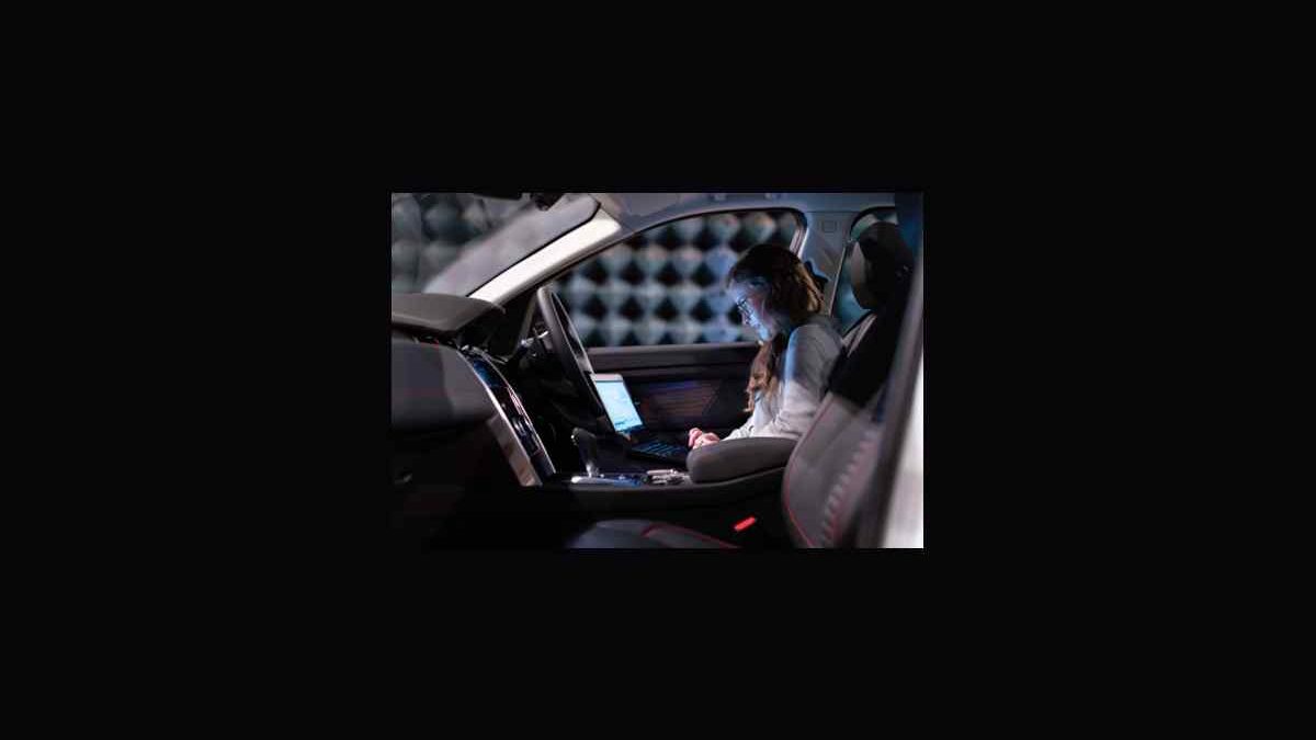 The Rise of Autonomous Vehicles and Its Effect on Fleet Tracking