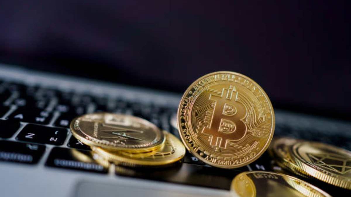 Unraveling Bitcoin’s Inaugural Block Synchronization Process