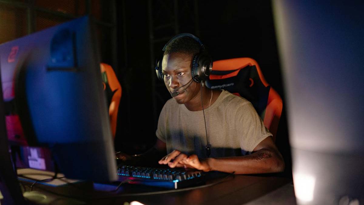Features You Should Consider Before Purchasing A Gaming Keyboard