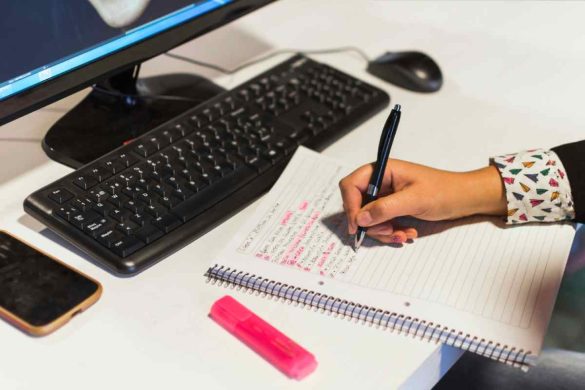 How to Choose the Best Computer for Writers
