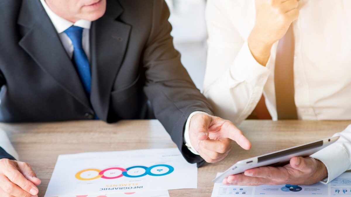Navigating Efficiency and Ethical Oversight: The Power of Employee Monitoring Software
