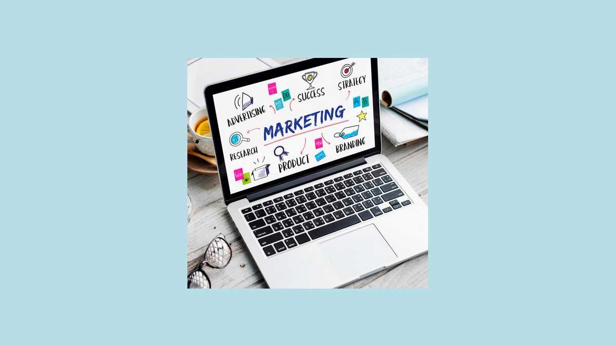 Effective Online Marketing Strategies to Empower Your Brand [2025]