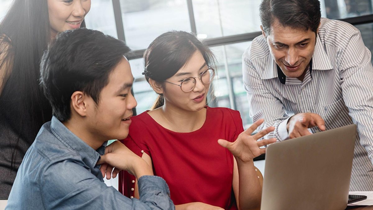 Opening a Tech Business in the Asian Market Using Translation