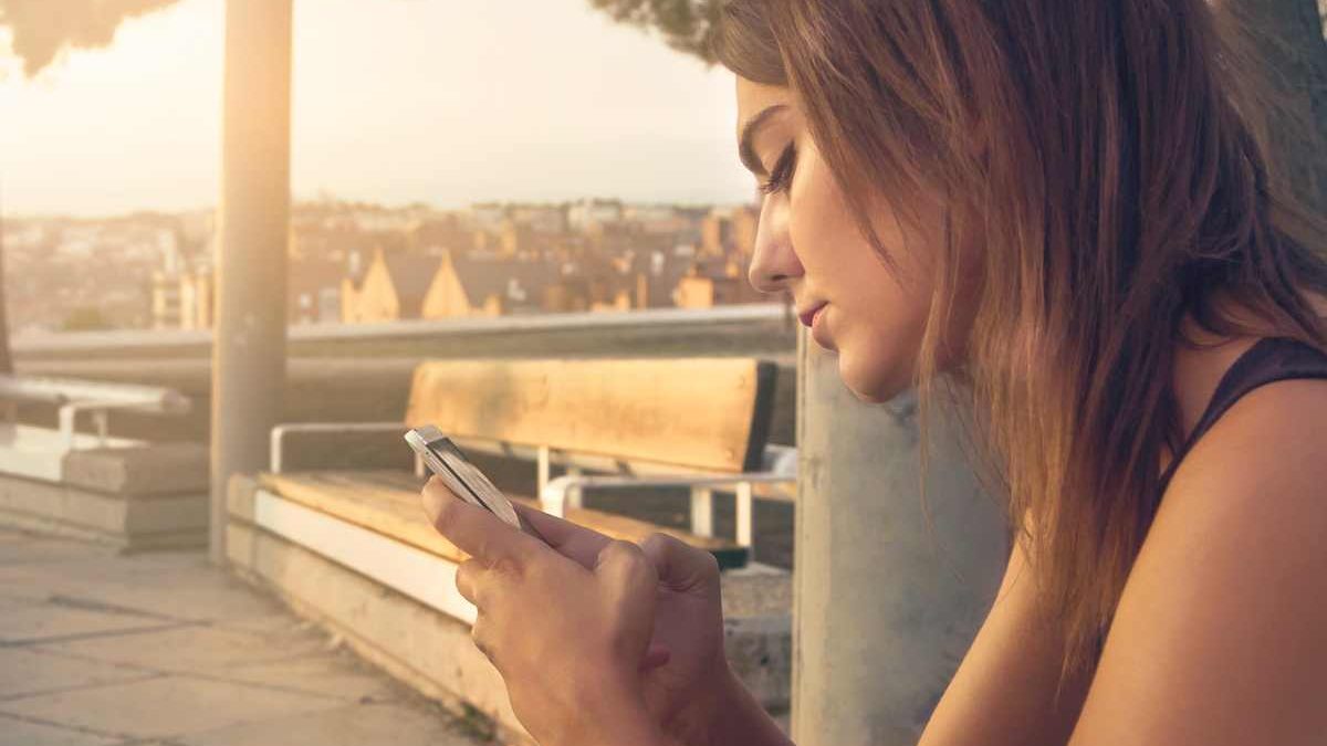 6 Top Texting Apps For Your Small Business Messaging