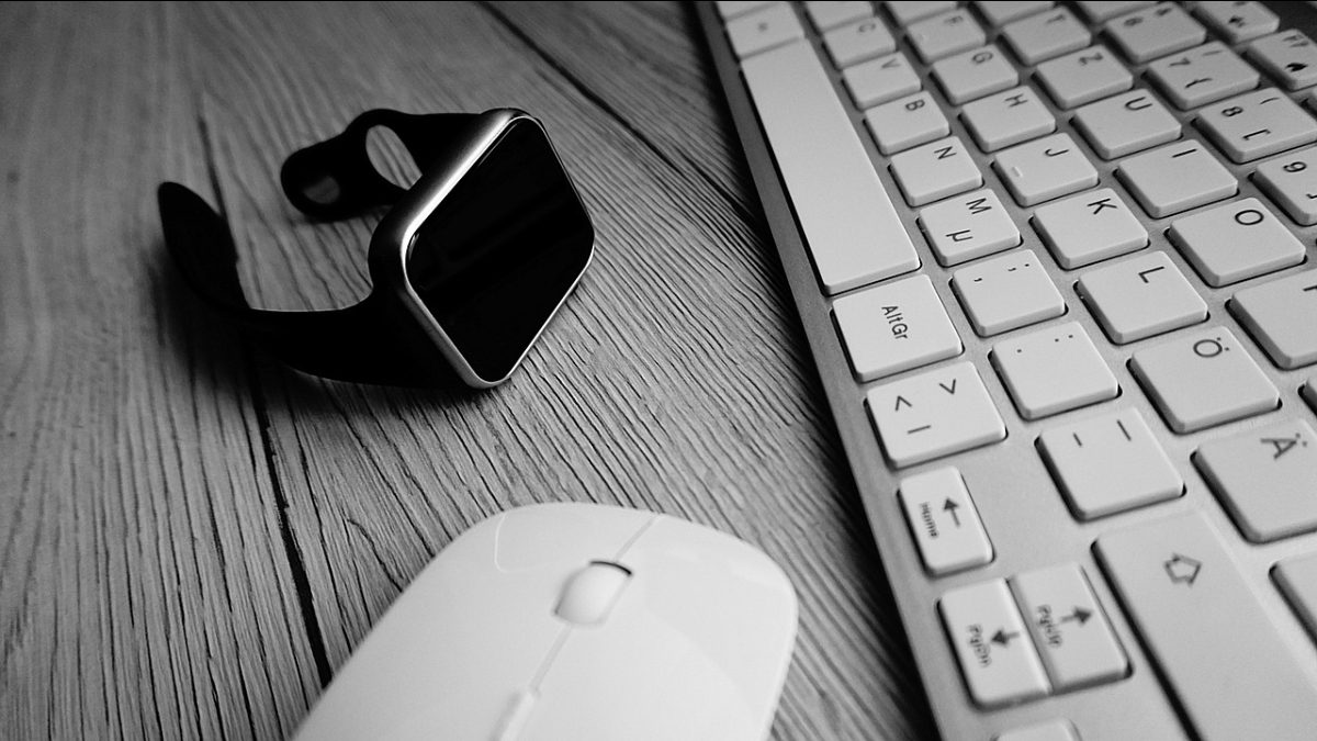What to Consider Before Buying a Smartwatch for Everyday Use