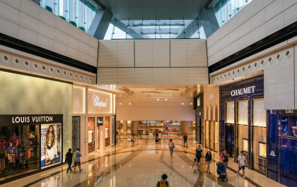 Why Banners Are Still a Smart Way to Market Your Business in 2025