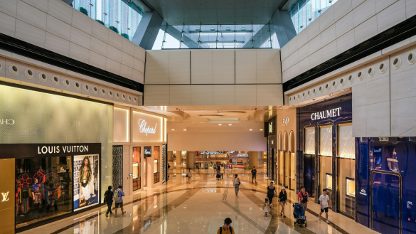 Why Banners Are Still a Smart Way to Market Your Business in 2025