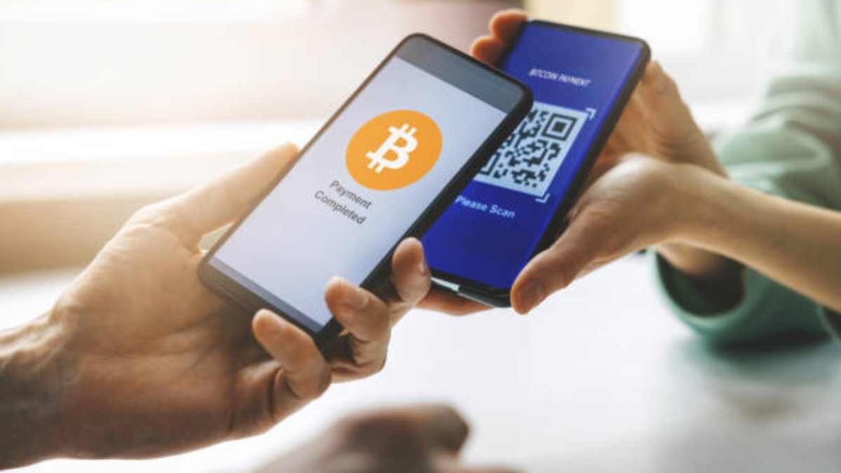 Integrating Crypto Payments with E-commerce Platforms