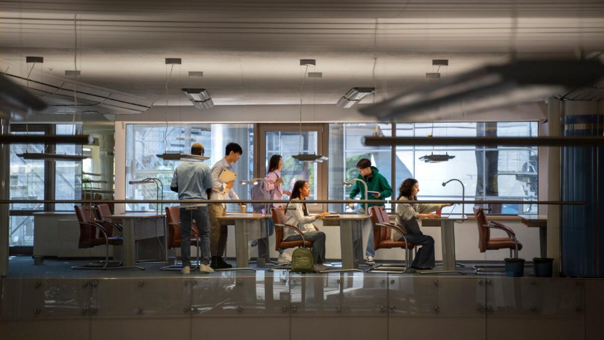 What Small Offices Need in a Modern Communication Setup