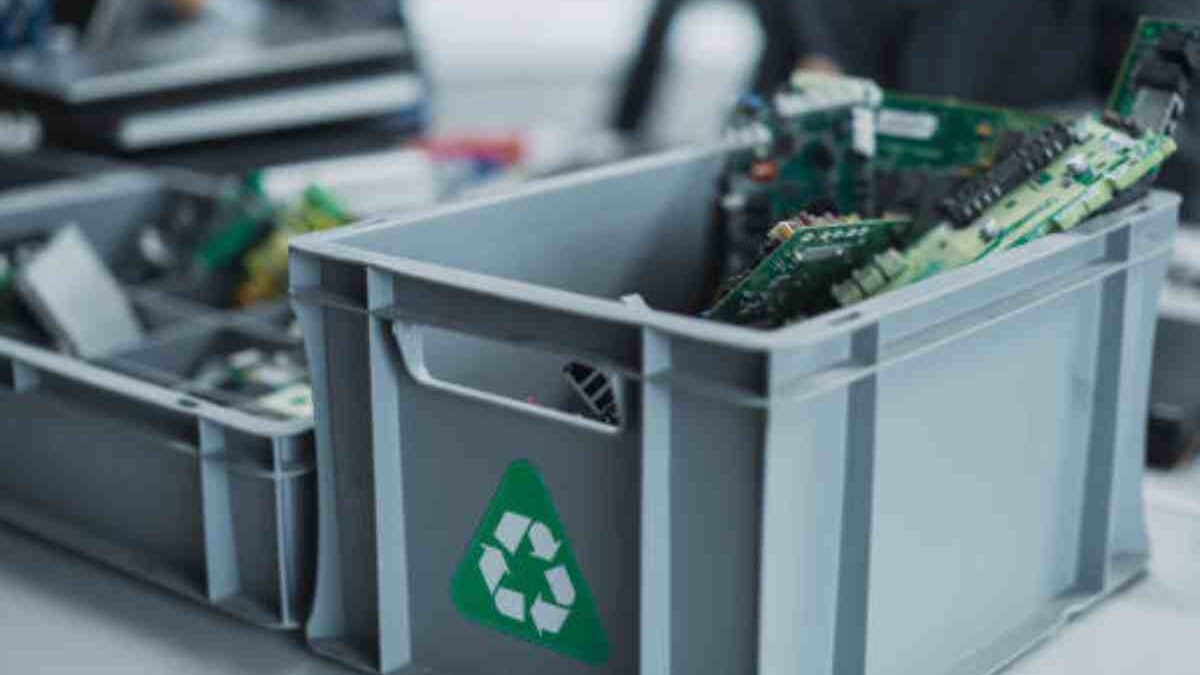 Electronic Recycling: Reference for Any Green Future