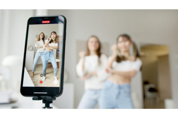 How Social Platforms Are Influencing Real-World Aesthetics