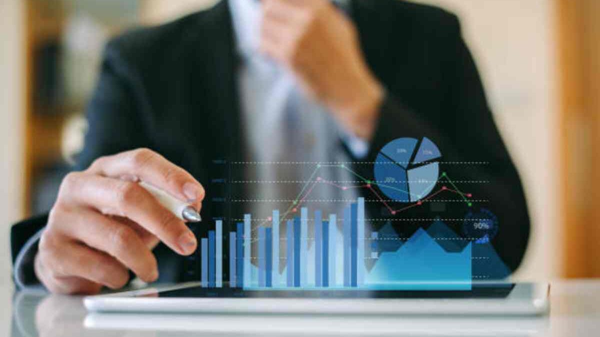 4 Essential Tips to Successfully Manage a Business