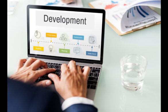 Why Outsource Custom Software Development Services