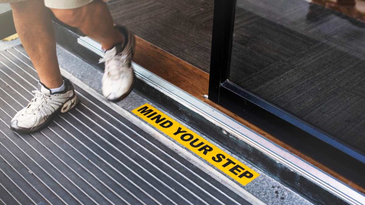 Your 24/7 Salesperson: How to Use Window Stickers to Stop Footfall in Its Tracks