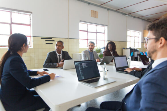 HR Training Platform vs Traditional Training Methods: Which Yields Better Results?
